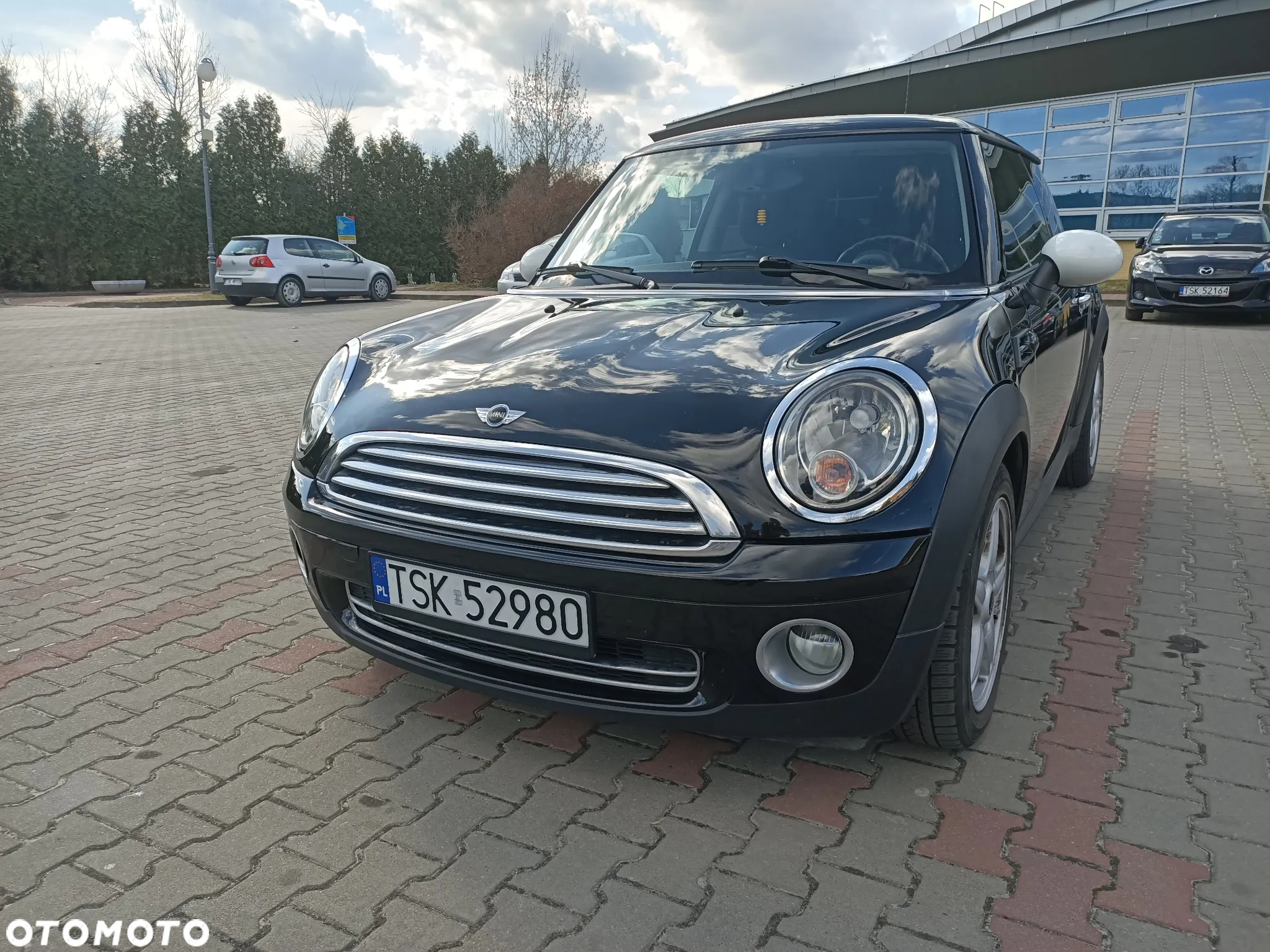 MINI ONE Standard - 5