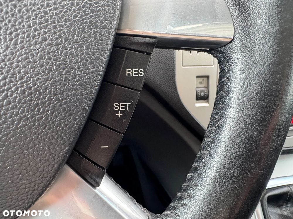 Ford Kuga 2.0 TDCi 4x4 Titanium - 18