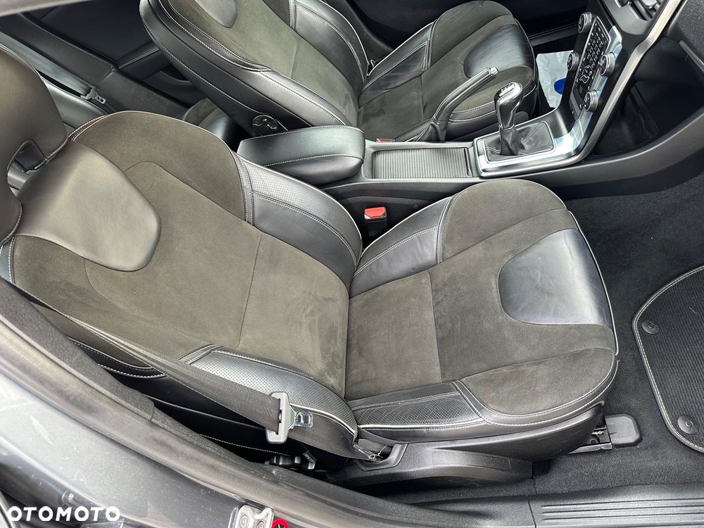 Volvo V40 - 15