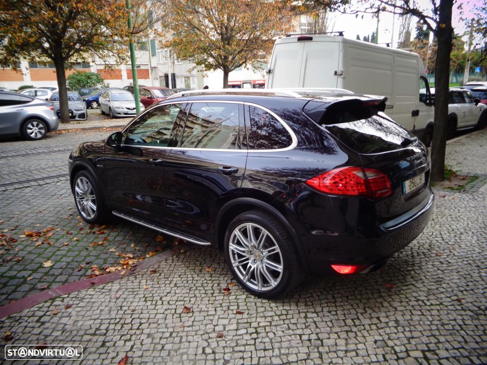 Porsche Cayenne S - 14