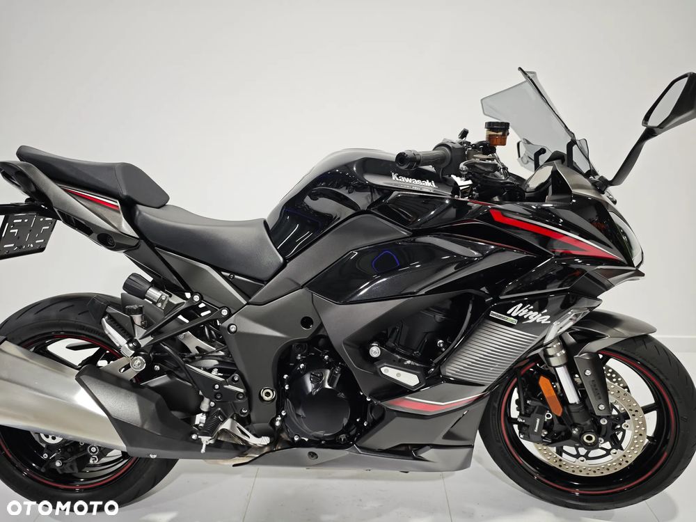 Kawasaki Ninja 1000 SX - 8