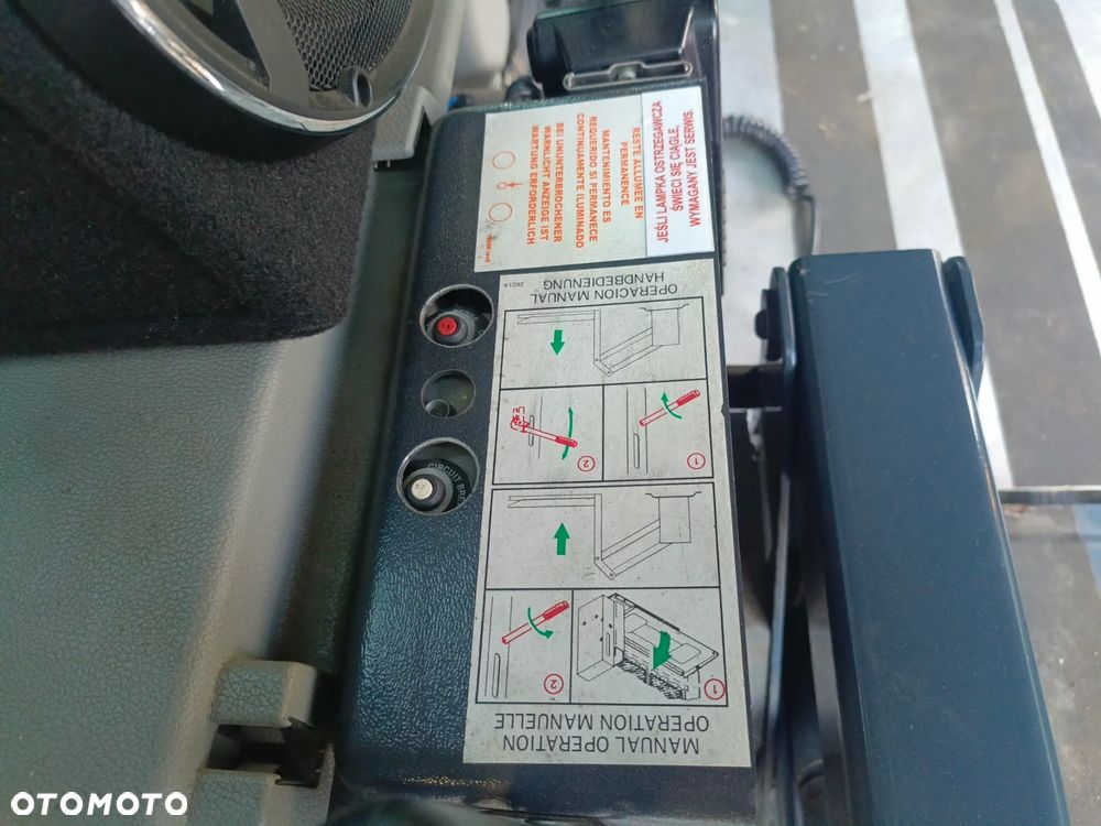 Renault Kangoo 1.6 16V Alize - 18