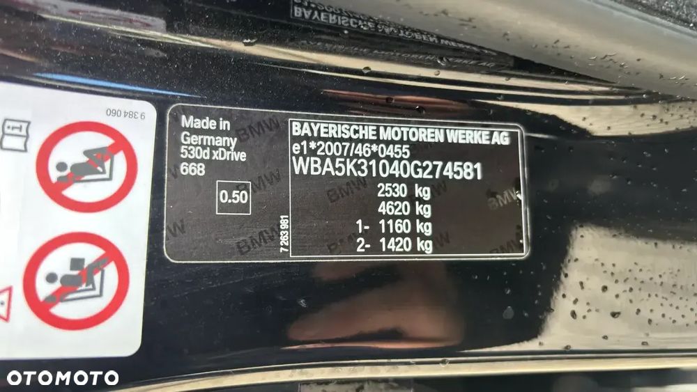 BMW Seria 5 530d xDrive Touring - 26