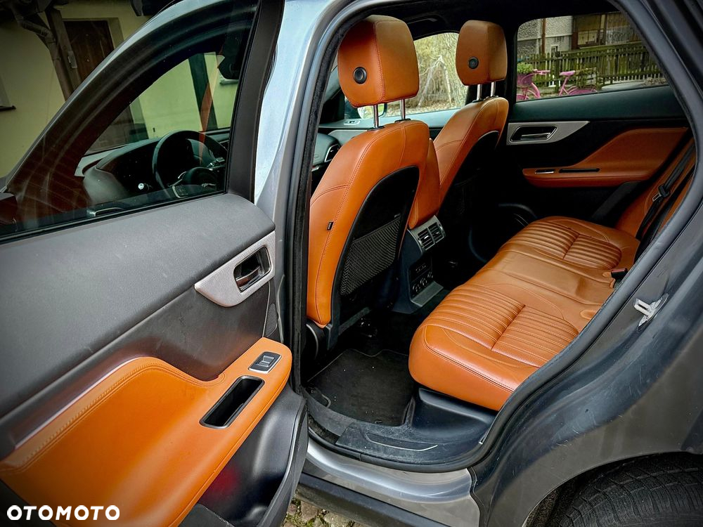 Jaguar F-Pace 2.0 i4D AWD Portfolio - 5