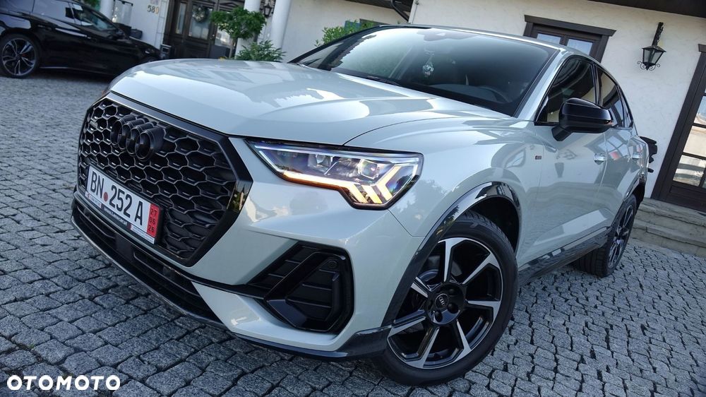 Audi Q3 Sportback - 19
