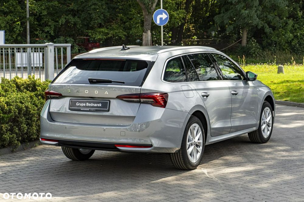 Skoda Octavia - 10