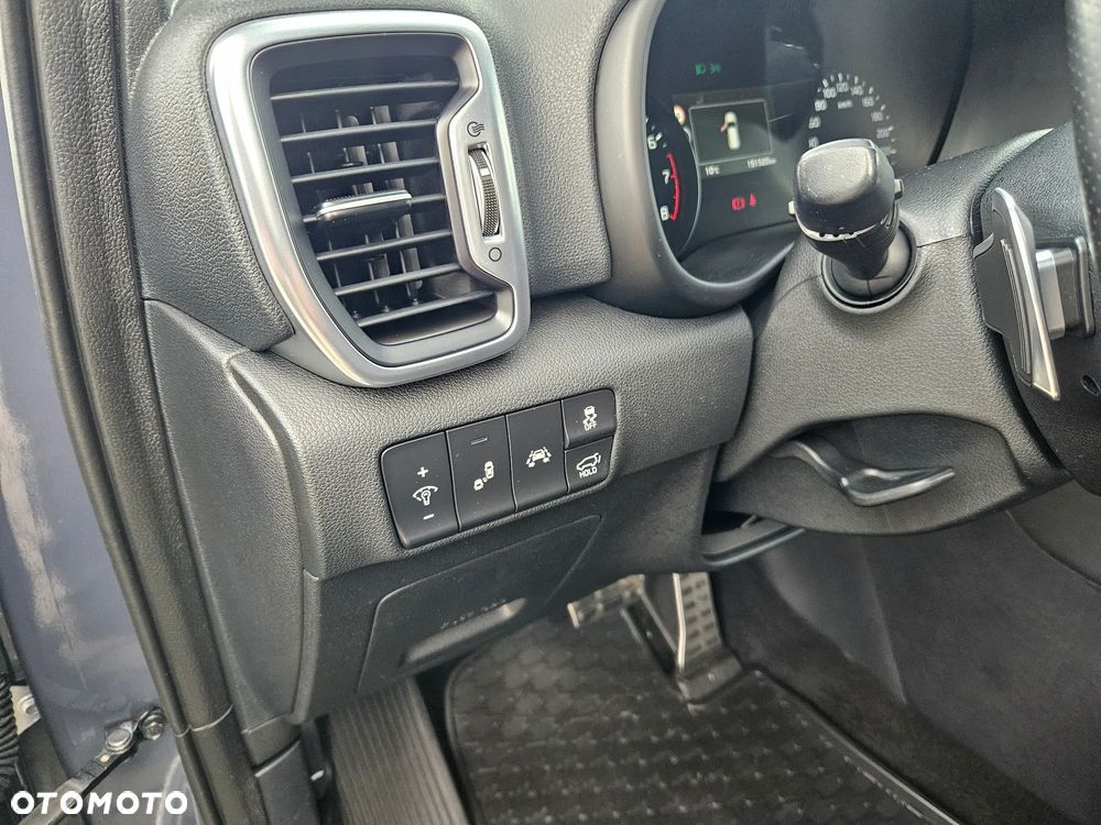 Kia Sportage 1.6 T-GDI AWD GT Line - 11