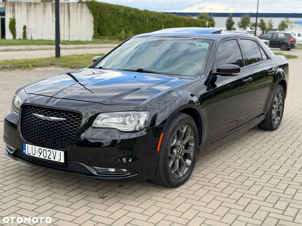 Chrysler 300s - 3