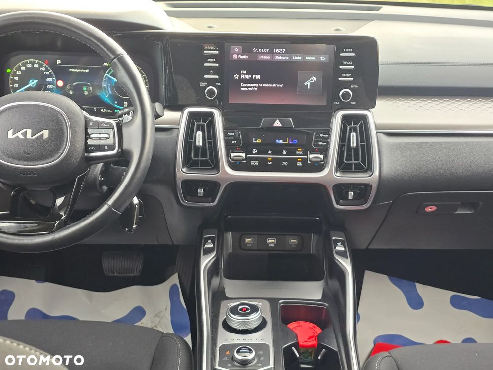 Kia Sorento 1.6T-GDI PHEV AWD OPF Vision - 17