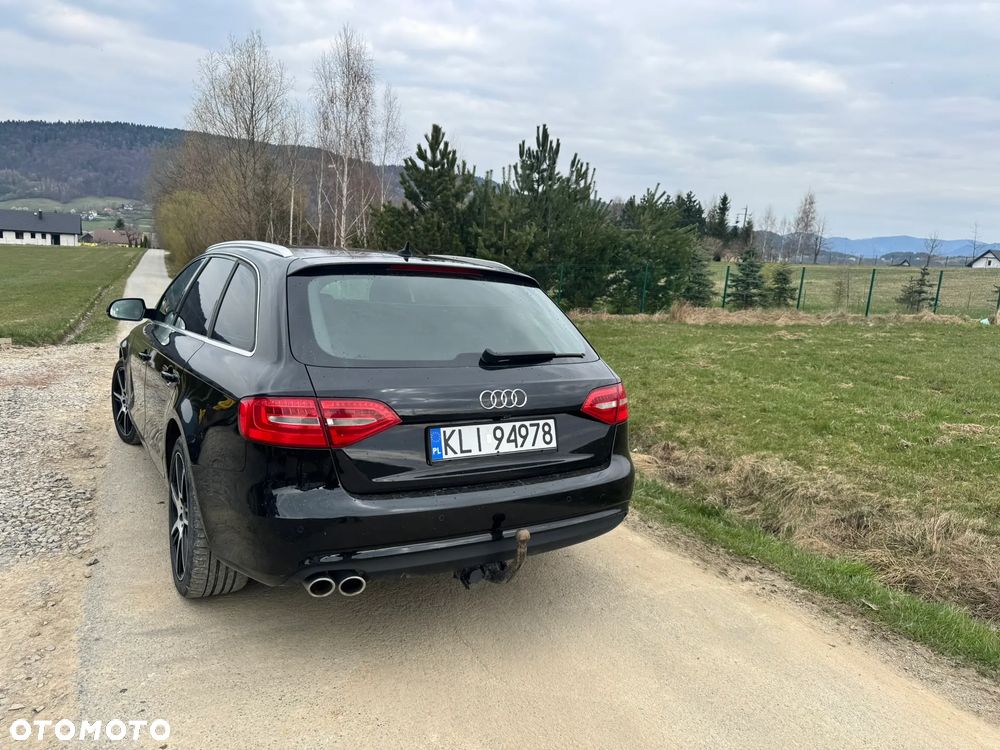 Audi A4 Avant 2.0 TDI S tronic - 4