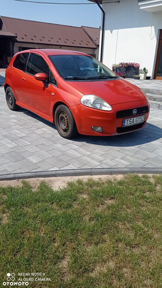 Fiat Grande Punto 1.9 Multijet 8V Emotion - 1