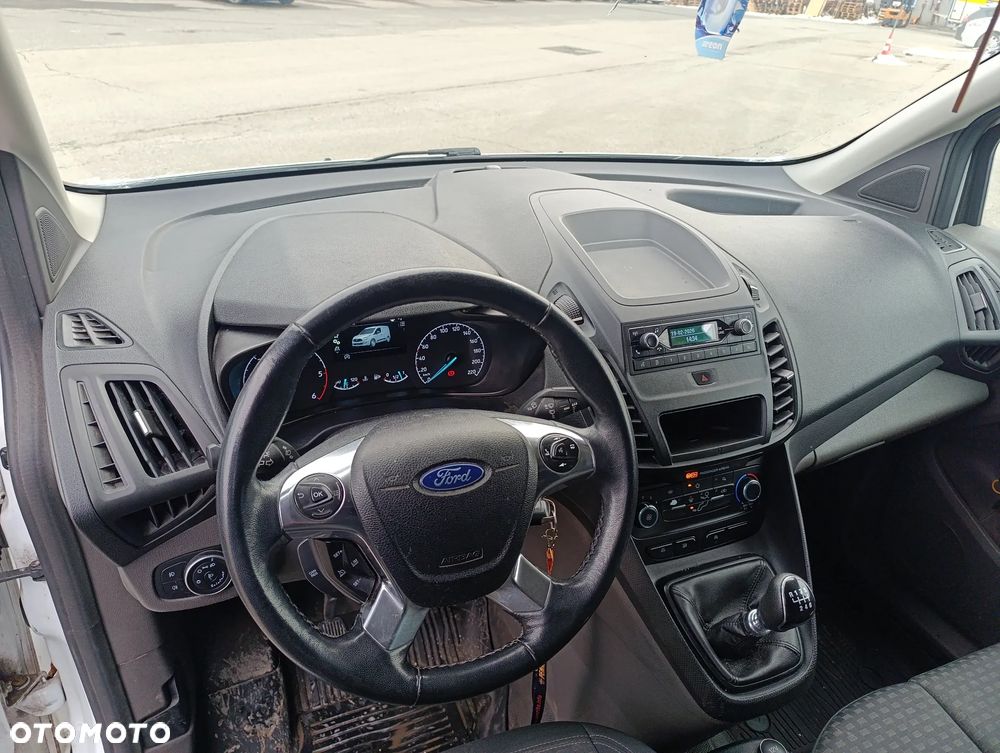Ford CONNECT - 9