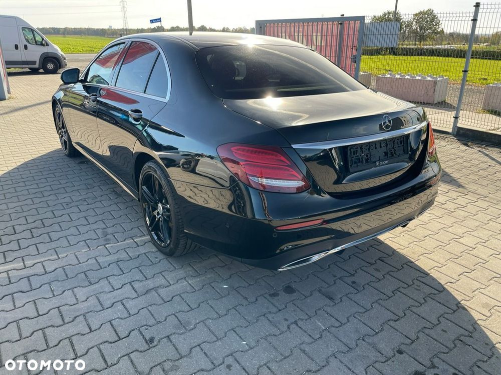 Mercedes-Benz Klasa E 350 D 9G-TRONIC AMG Line - 3