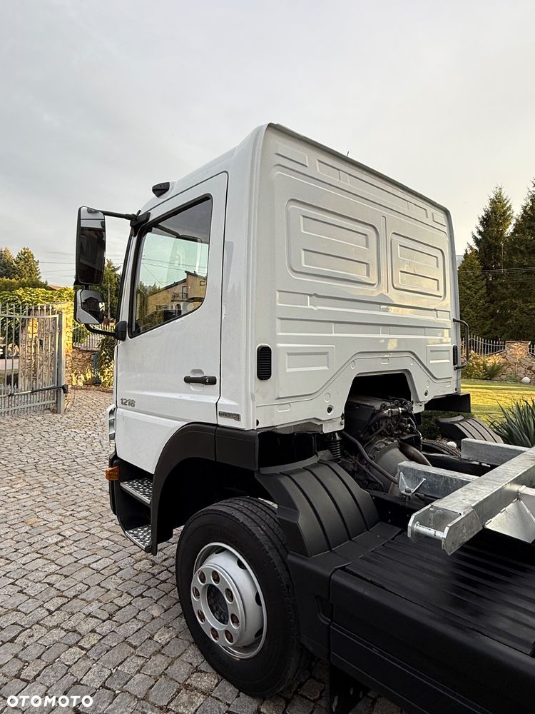 Mercedes-Benz Atego 1218 1522 - 23