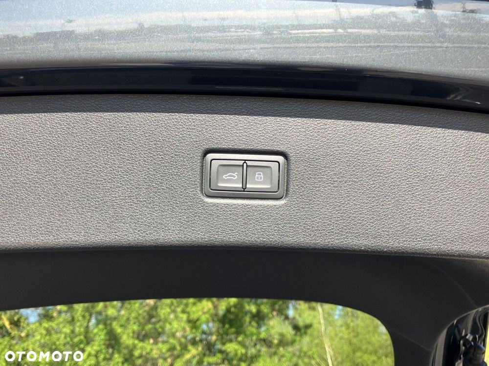 Audi Q5 Sportback - 27