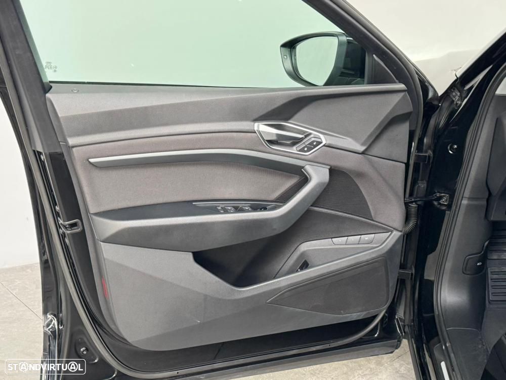 Audi e-tron 55 quattro Advanced - 30