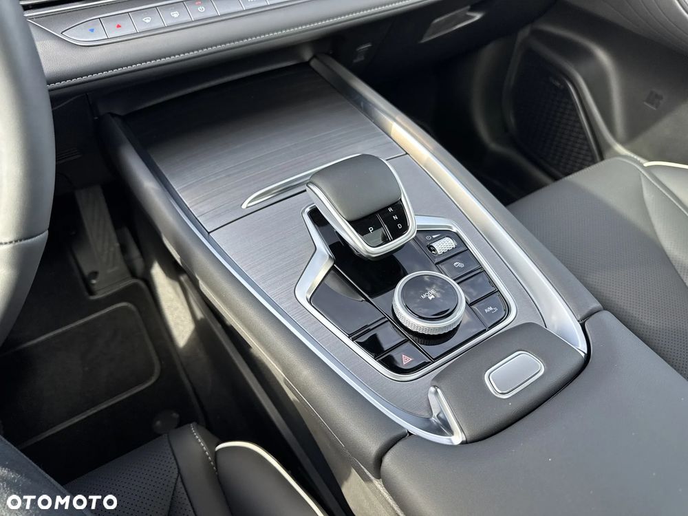 Chery Tiggo 7 1.5 HEV Premium DCT - 18
