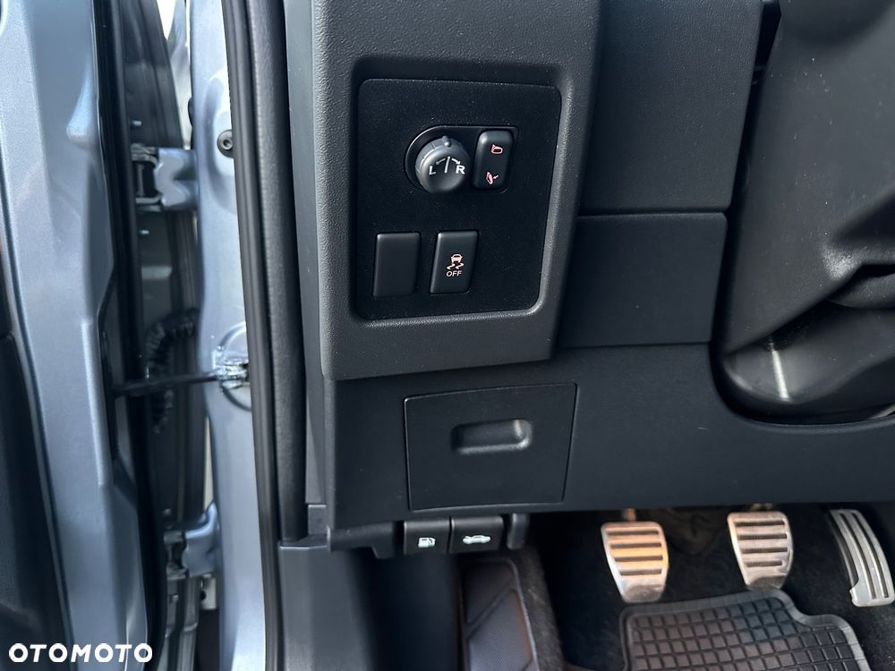 Nissan Qashqai 2.0 Tekna Premium - 28