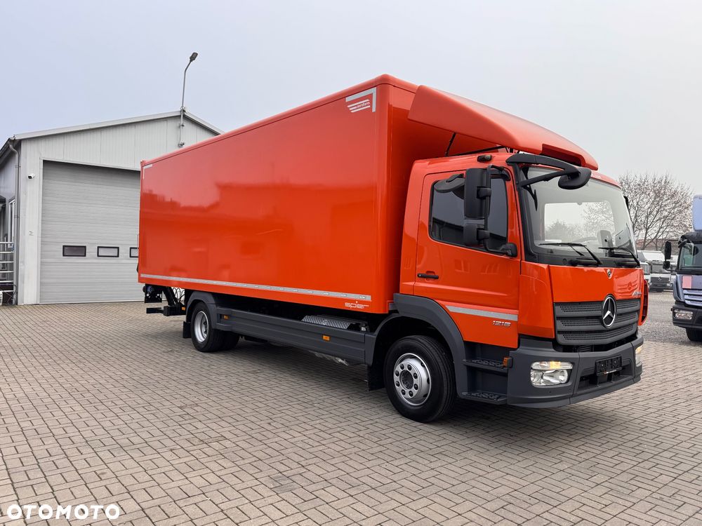 Mercedes-Benz ATEGO - 17