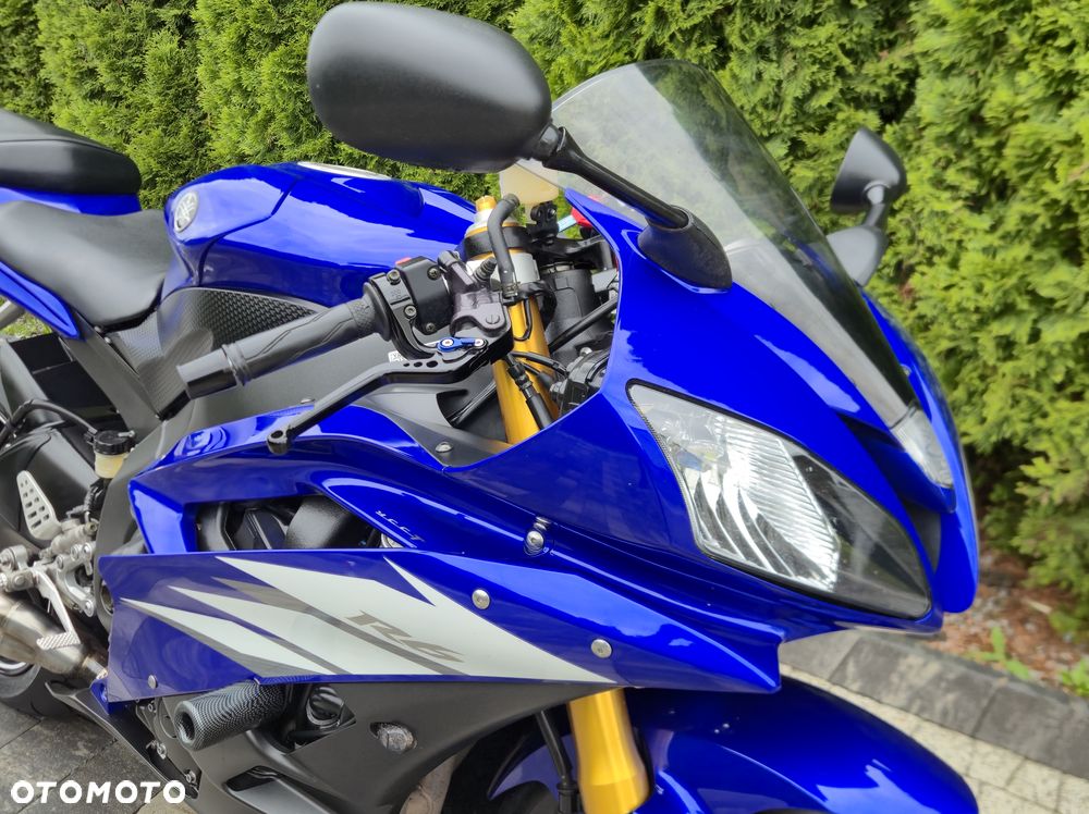 Yamaha R6 - 10
