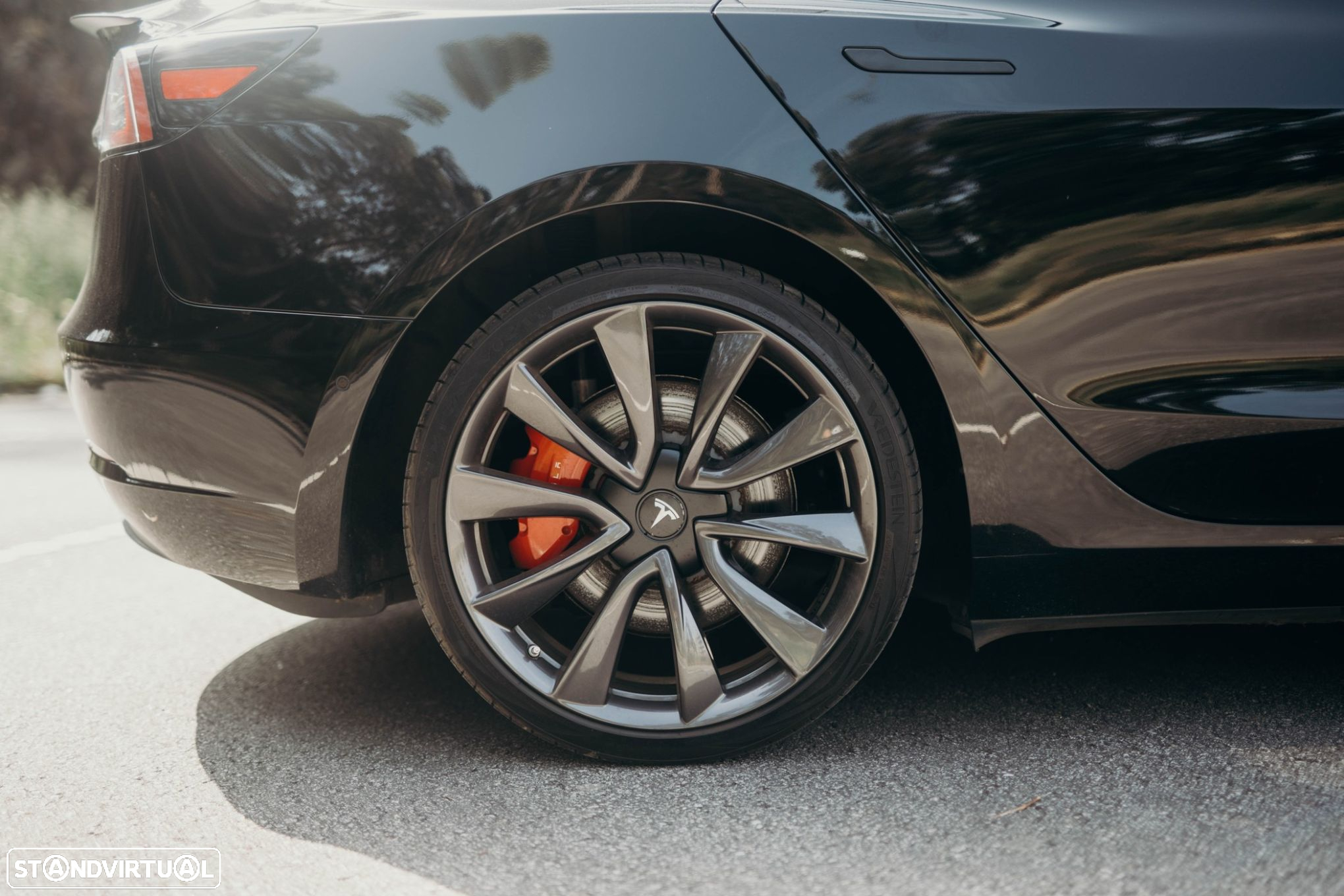 Tesla Model 3 Performance Dual Motor AWD - 14