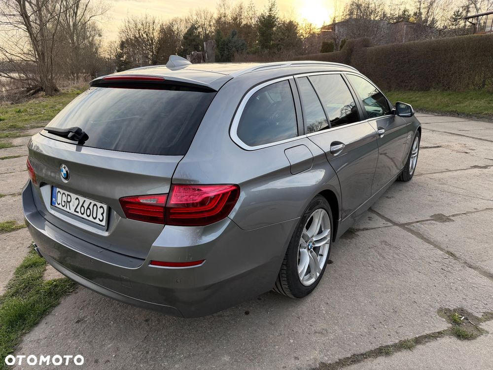 BMW Seria 5 520d - 5