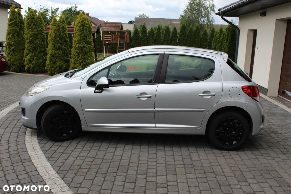 Peugeot 207 75 Tendance - 7