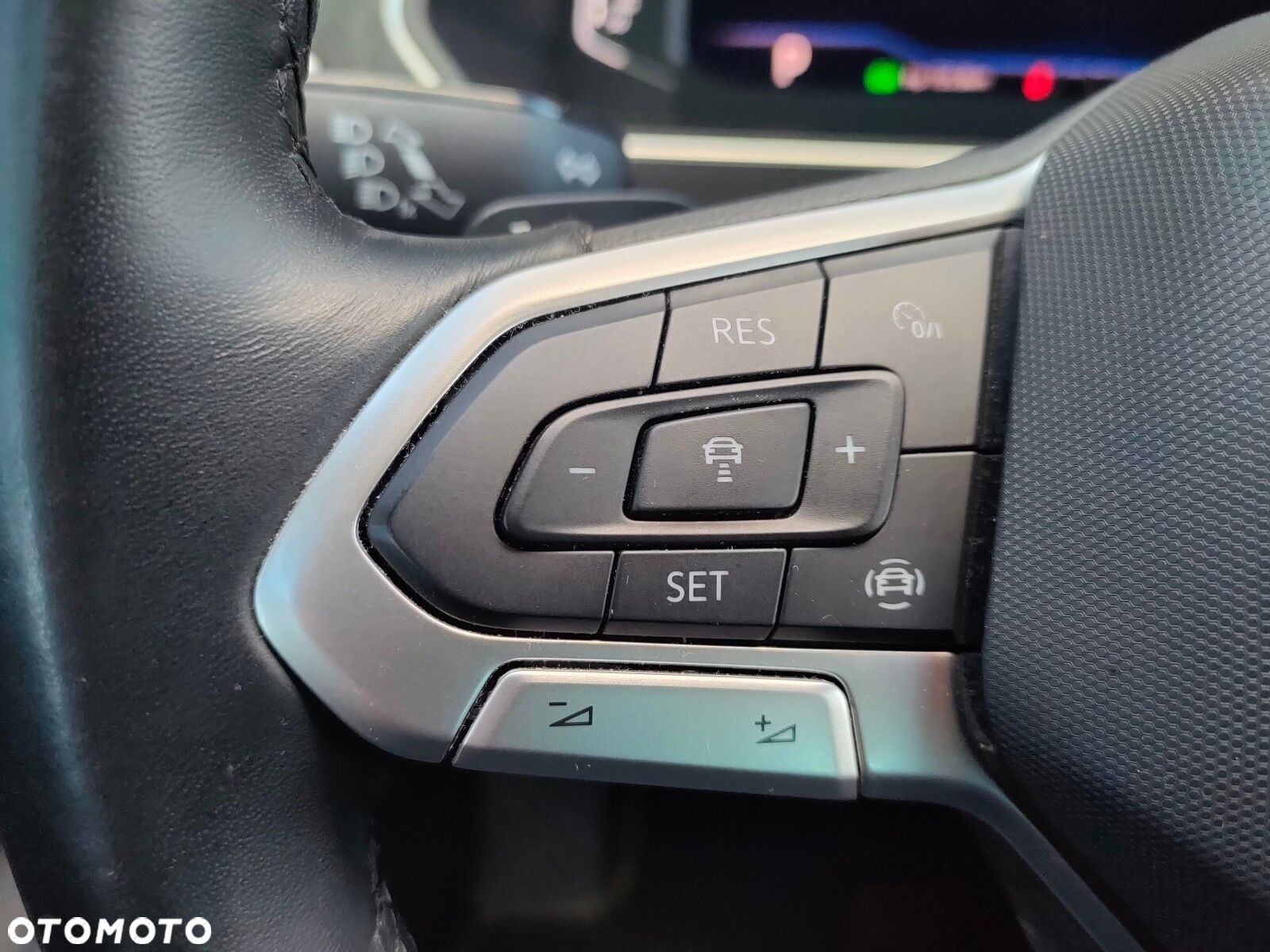 Volkswagen Tiguan 1.5 TSI EVO Elegance DSG - 22
