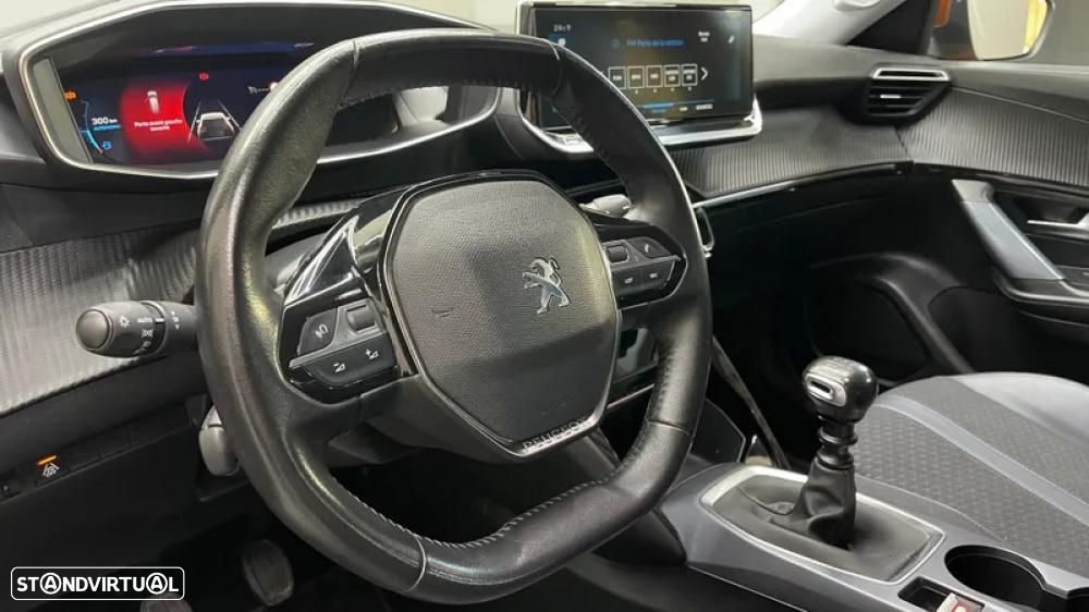 Peugeot 2008 1.2 PureTech Active Pack - 8