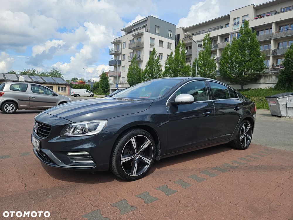 Volvo S60 T3 Drive-E R-Design Momentum - 1