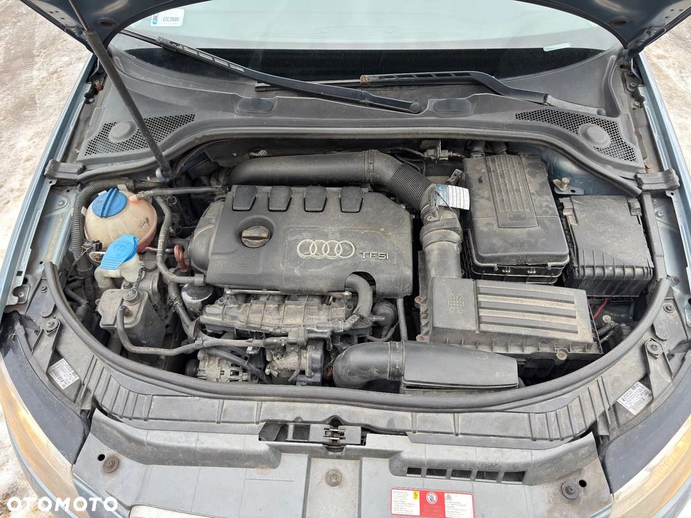 Audi A3 Sportback 2.0 TFSI Ambiente - 10