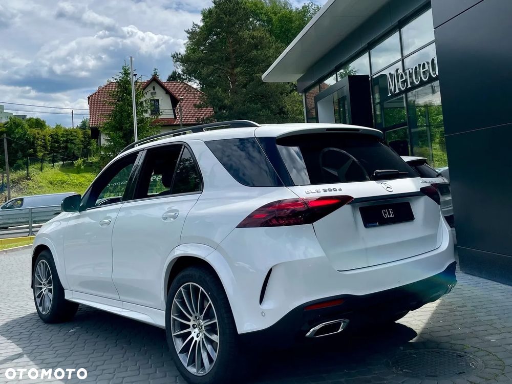 Mercedes-Benz GLE - 13