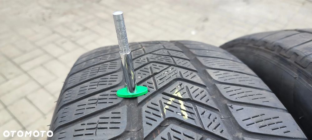 OPONY ZIMOWE 235/60R18 103H PIRELLI SCORPION WINTER (1222) ZIMA 4 mm 4 SZTUKI KOMPLET - 8