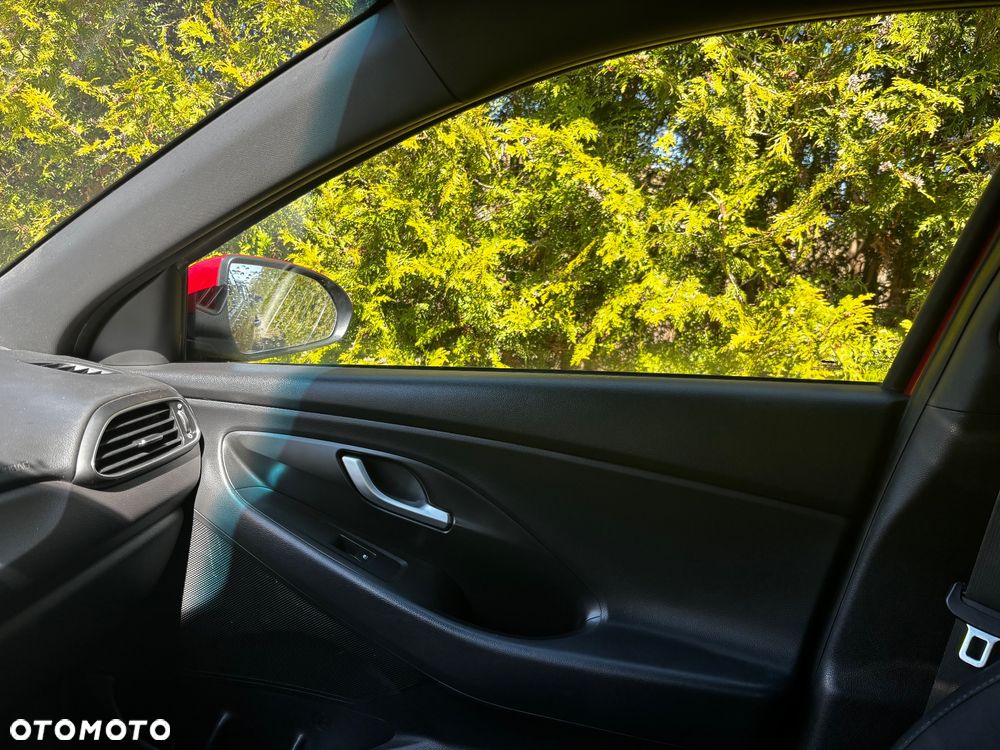 Hyundai i30 1.4 Classic + - 14