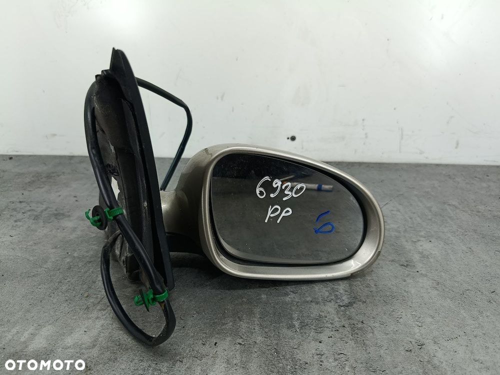 LUSTERKO PRAWE VW GOLF V LD1W - 6