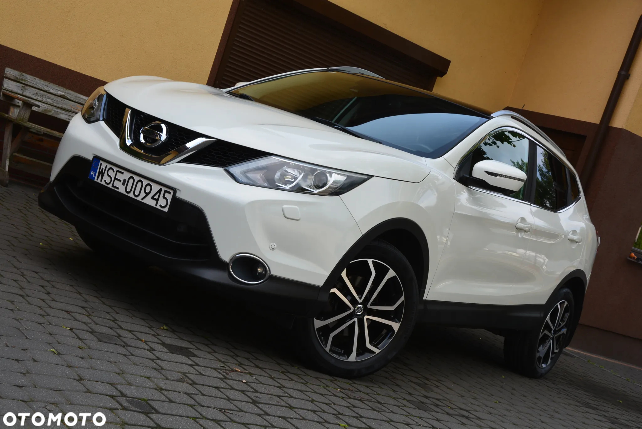 Nissan Qashqai 1.6 DIG-T Tekna - 4