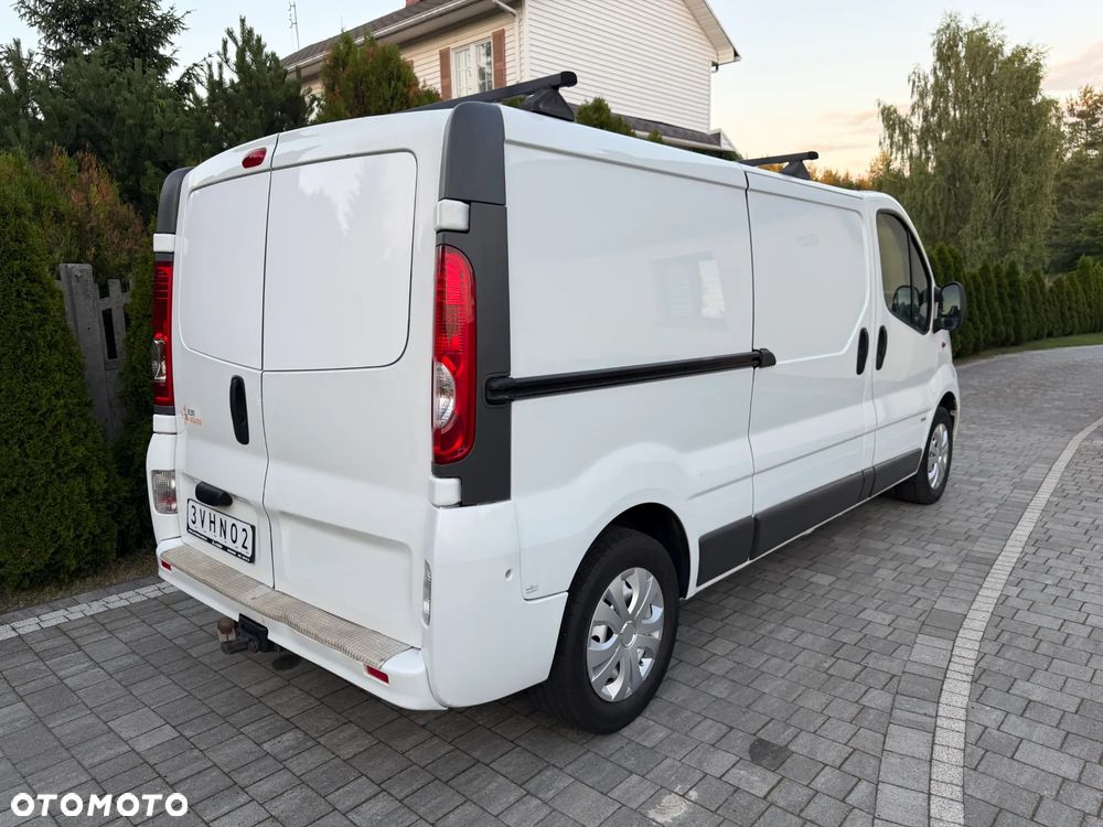 Renault TRAFIC - 7