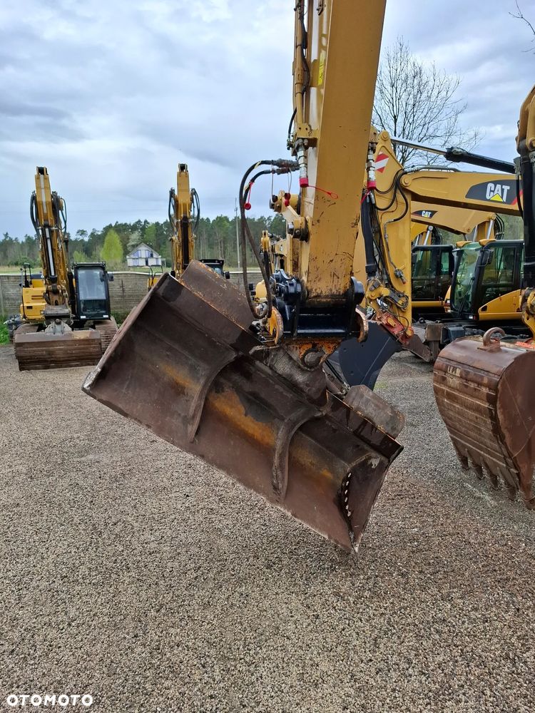 Caterpillar CAT 320 EL - 24