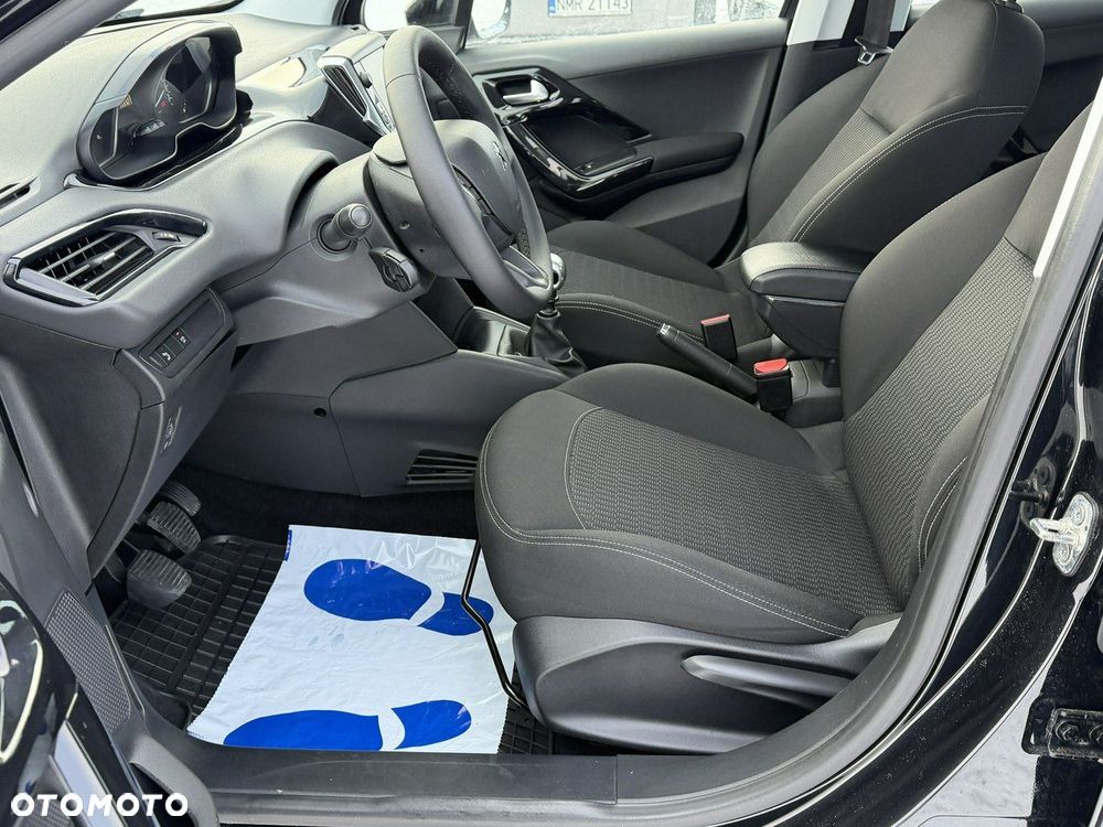 Peugeot 208 BlueHDi 100 Active - 17