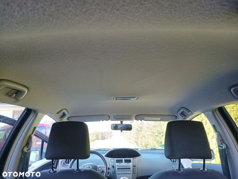 Toyota Yaris 1.33 VVT-i Cool - 16