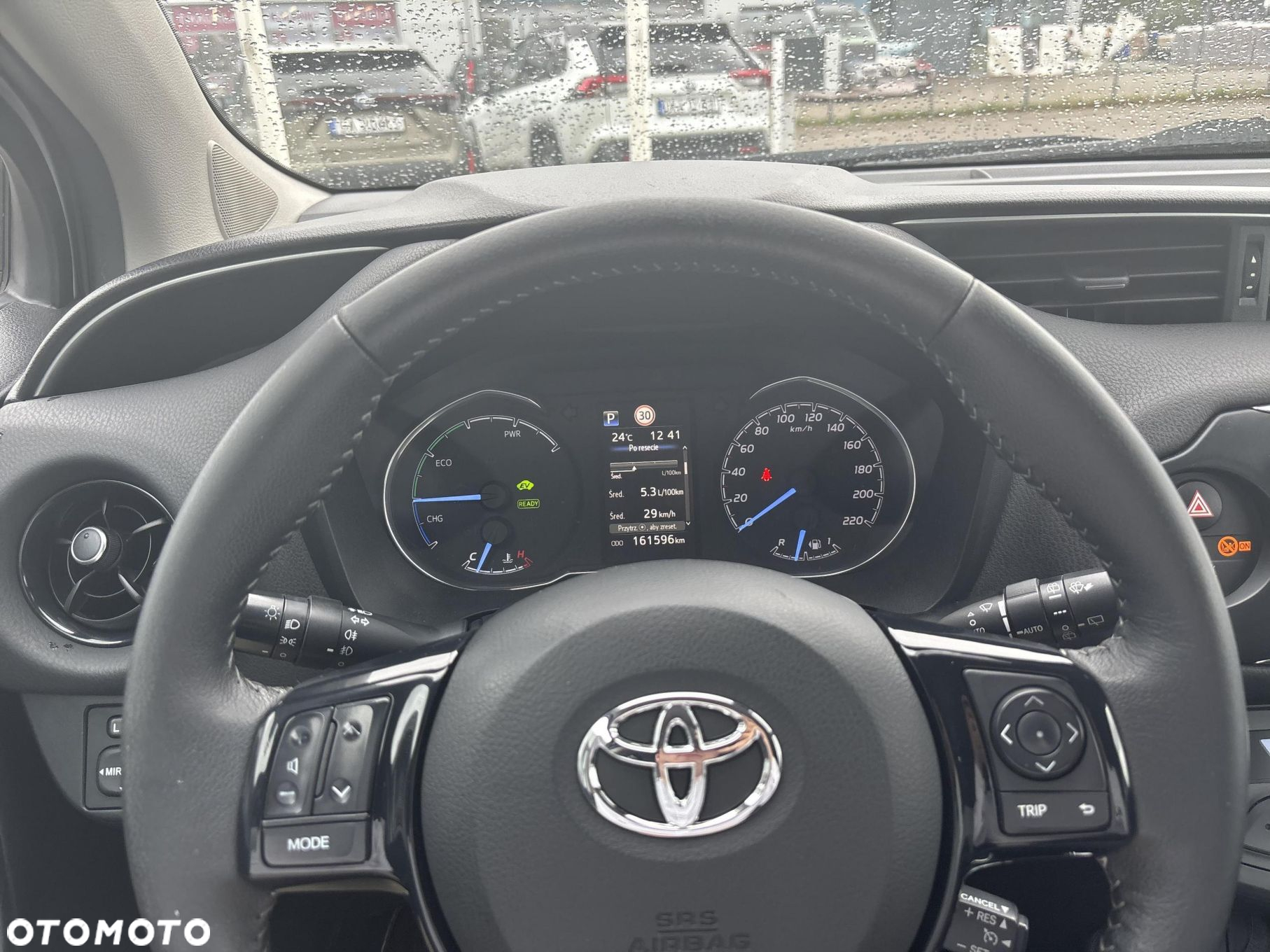 Toyota Yaris - 15