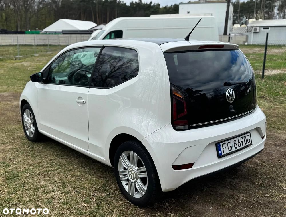 Volkswagen up! - 4