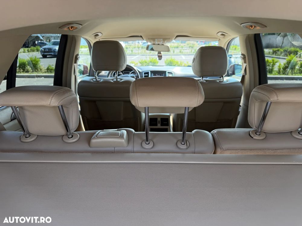 Mercedes-Benz ML 350 BlueTEC 4MATIC Aut - 11