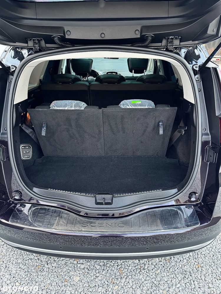 Renault Grand Scenic - 11