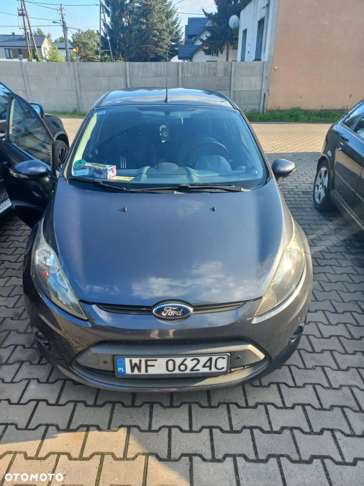 Ford Fiesta 1.4 Trend - 2