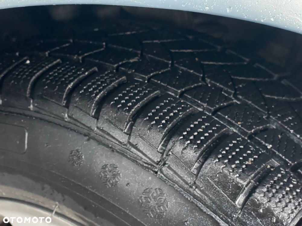 Audi A4 Limousine - 12