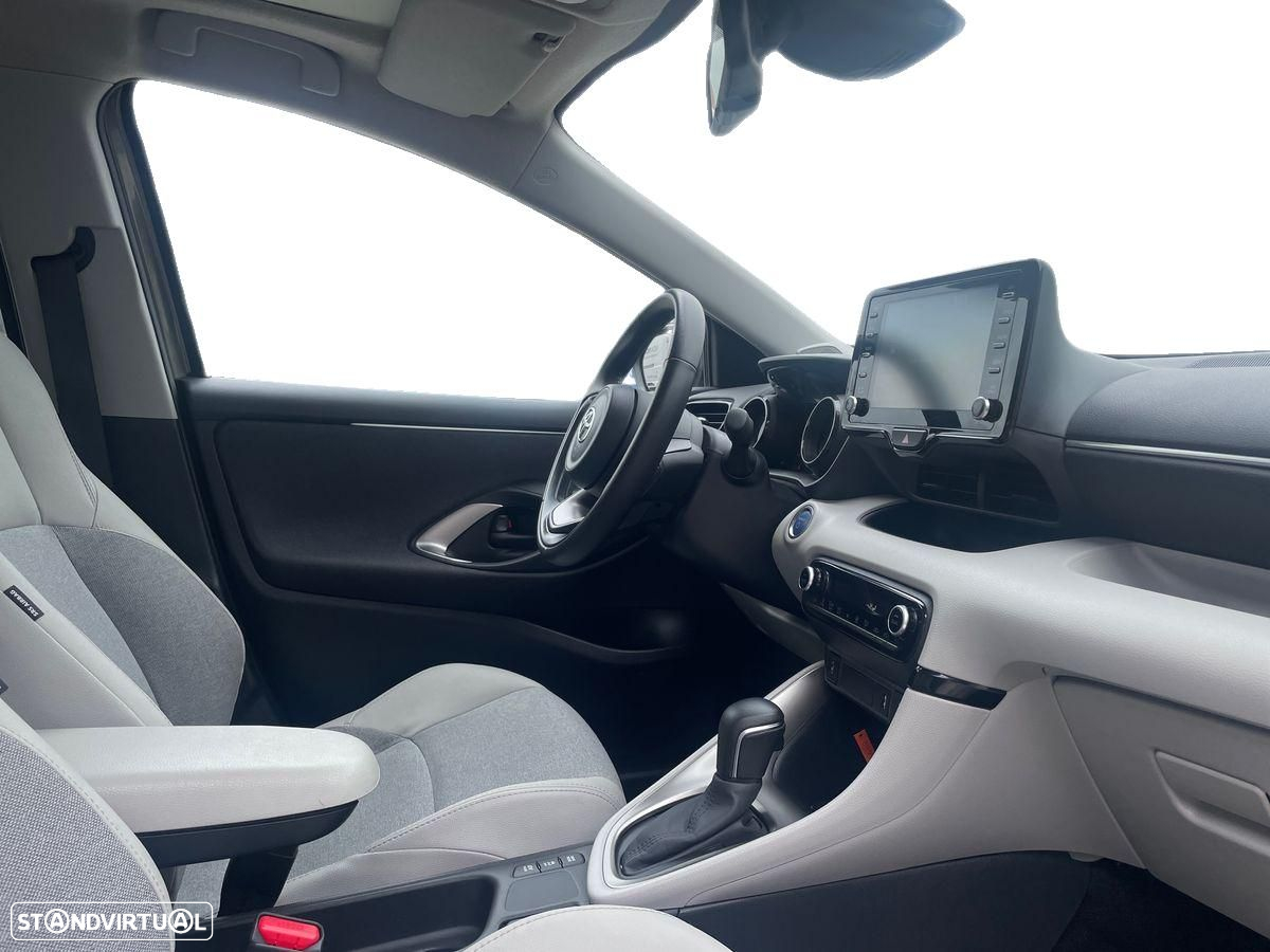 Toyota Yaris - 6