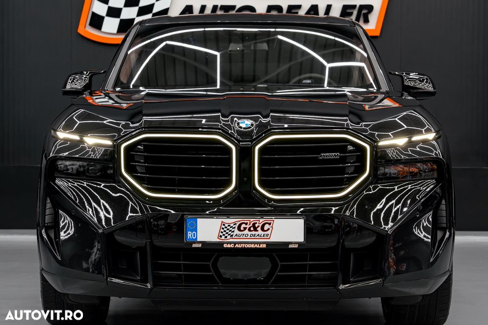 BMW XM 50e - 27