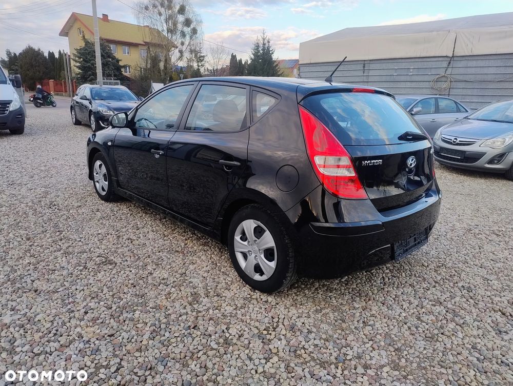 Hyundai i30 1.4 Edition Plus - 6