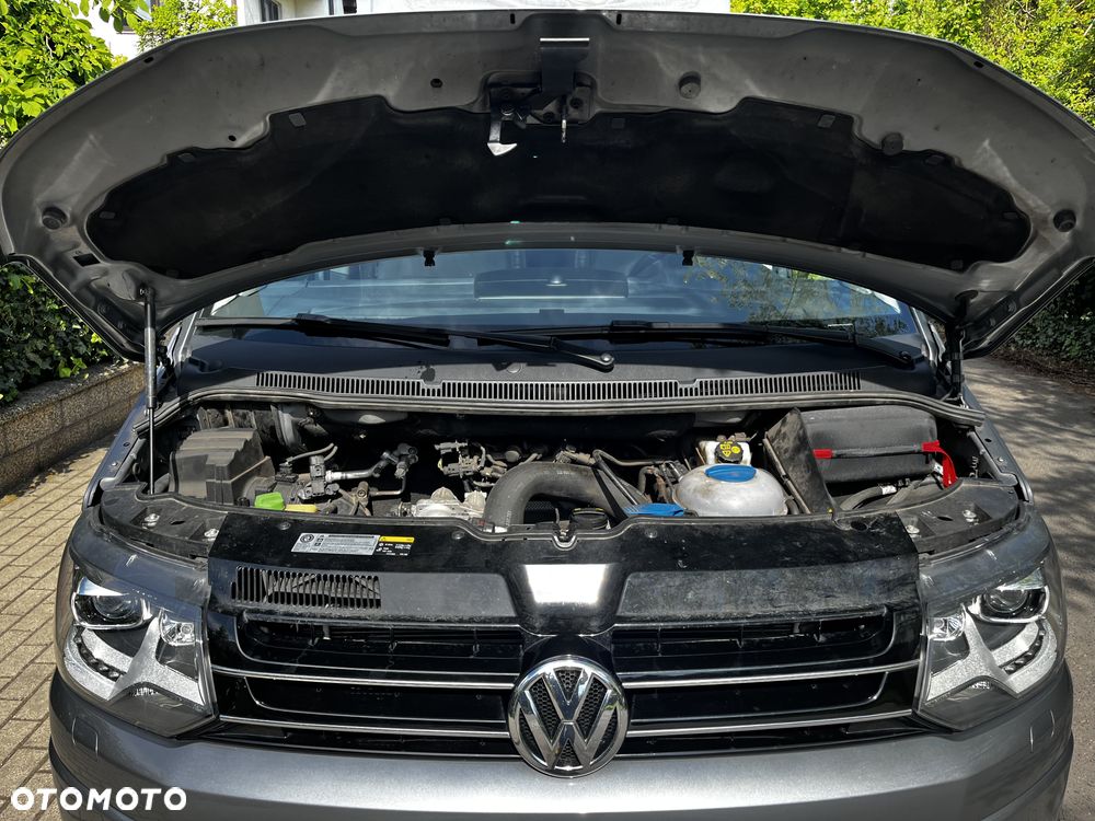 Volkswagen California - 11